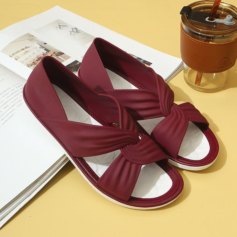 【Cumpără 1 primești 1 gratis】【36-41】Sandale plate cu curele încrucișate ușoare pentru damă - pantofi casual de vară cu design decupat