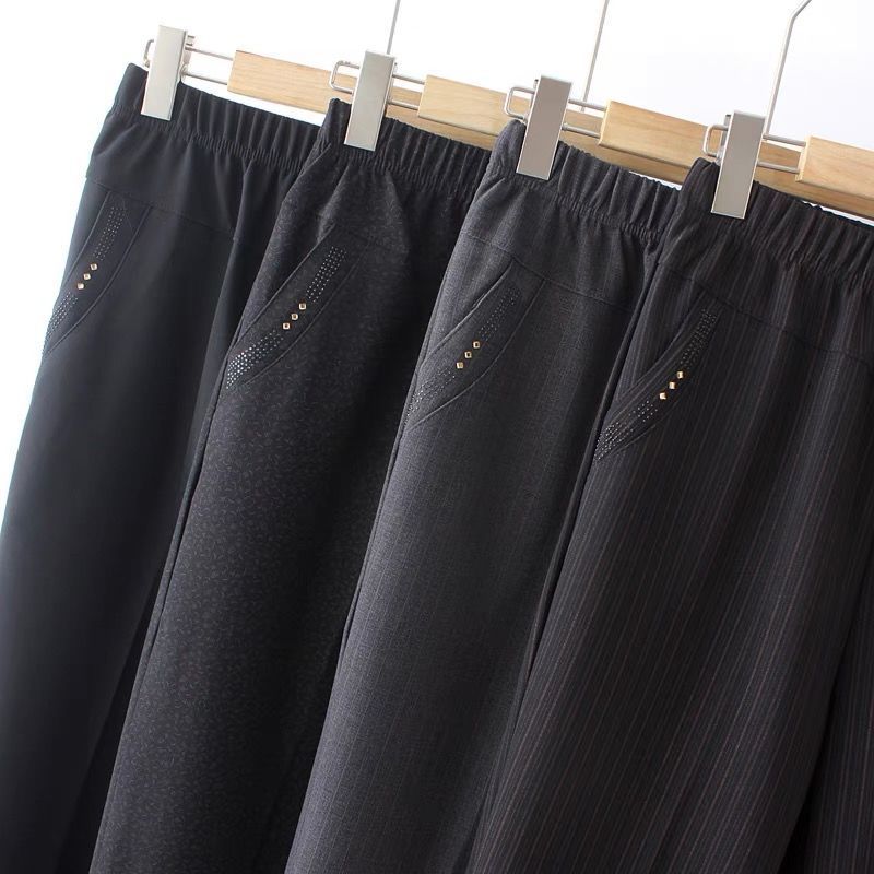 Pantaloni casual noi de vârstă mijlocie și în vârstă
